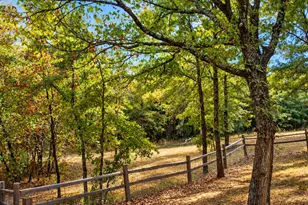 1098 Paradise Pkwy, Poolville, TX 76487 - Photo 26