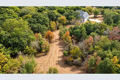 1098 Paradise Parkway, Poolville, TX 76487 - Photo 32