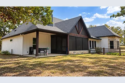 1098 Paradise Parkway, Poolville, TX 76487 - Photo 24
