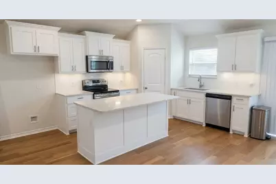 1305 Silverton Drive, Sherman, TX 75092 - Photo 2