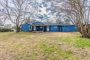 919 Canton Ave, Wills Point, TX 75169 - Photo 24
