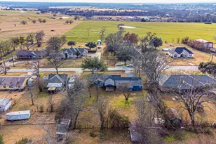 919 Canton Ave, Wills Point, TX 75169 - Photo 28