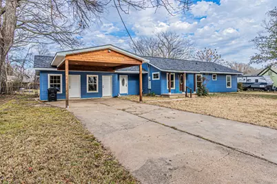 919 Canton Avenue, Wills Point, TX 75169 - Photo 2
