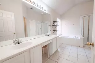 817 Stafford Station Dr, Saginaw, TX 76131 - Photo 8