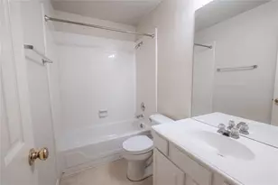 817 Stafford Station Dr, Saginaw, TX 76131 - Photo 18
