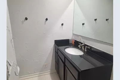 6131 Bandera Avenue #B, Dallas, TX 75225 - Photo 26