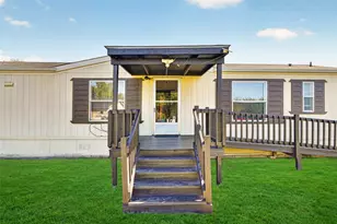 24 Spring Creek Cir, Grand Prairie, TX 75054 - Photo 6