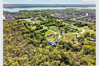 24 Spring Creek Circle, Grand Prairie, TX 75054 - Photo 36