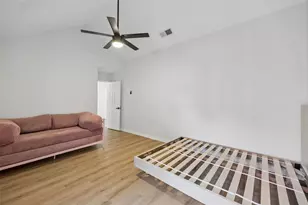 10919 Gable Cir, Dallas, TX 75229 - Photo 22