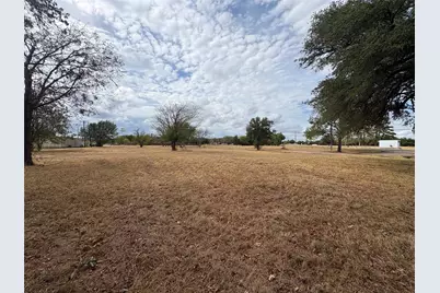 221 Maple Street, Commerce, TX 75428 - Photo 10