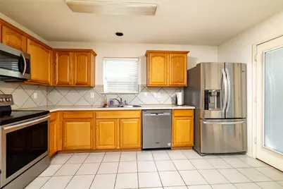 4413 Chaparral Creek Drive, Fort Worth, TX 76123 - Photo 12