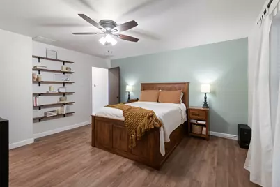 911 Clearview Street, Krum, TX 76249 - Photo 4