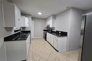 110 Yorkshire St, Cedar Hill, TX 75104 - Photo 8