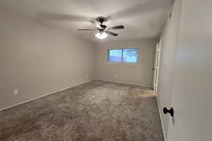 110 Yorkshire St, Cedar Hill, TX 75104 - Photo 20