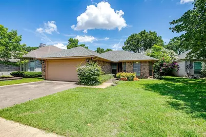 5909 Kesler Drive, Arlington, TX 76017 - Photo 1