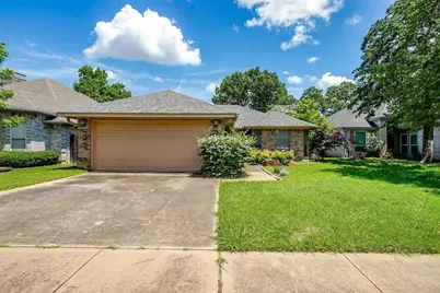 5909 Kesler Drive, Arlington, TX 76017 - Photo 2