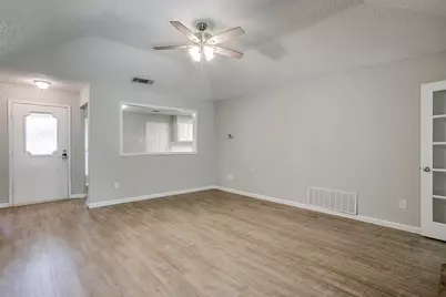 5909 Kesler Drive, Arlington, TX 76017 - Photo 6