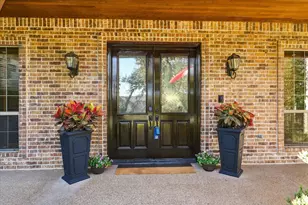 686 Knob Hill Ct, Argyle, TX 76226 - Photo 4