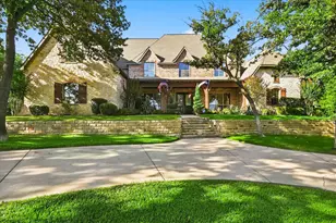 686 Knob Hill Ct, Argyle, TX 76226 - Photo 2