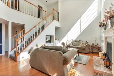 9106 Cumberland Drive, Irving, TX 75063 - Photo 2