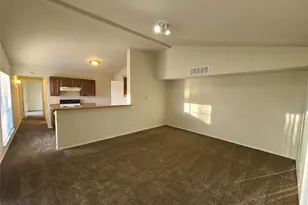 2423 Limestone Dr, Arlington, TX 76014 - Photo 2
