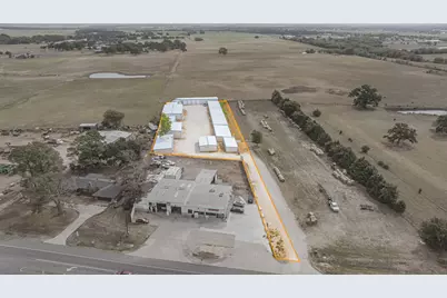 1293 S Highway 377, Pilot Point, TX 76258 - Photo 14