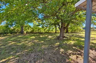 3048 Green Meadows Rd, Granbury, TX 76049 - Photo 14