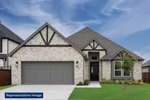 2536 Riverchase Wy, Grand Prairie, TX 75054 - Photo 1