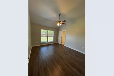 628 E Walcott Street, Pilot Point, TX 76258 - Photo 10