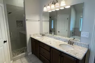 628 E Walcott St, Pilot Point, TX 76258 - Photo 14