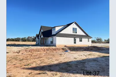 317 Jonny Boy Way, Springtown, TX 76082 - Photo 2