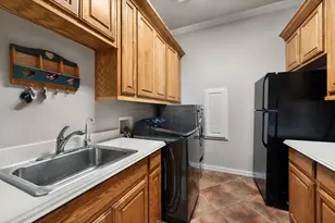 7168 Granville Dr, Mansfield, TX 76063 - Photo 28