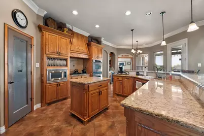7168 Granville Drive, Mansfield, TX 76063 - Photo 2