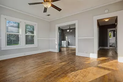 537 N 1st Street, Krum, TX 76249 - Photo 4