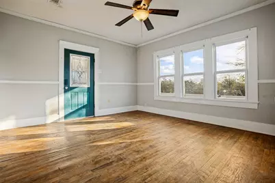 537 N 1st Street, Krum, TX 76249 - Photo 2