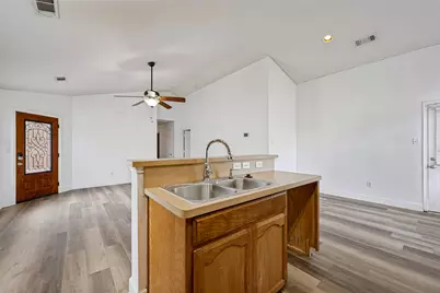 [Address not provided], Crowley, TX 76036 - Photo 4
