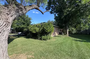 1328 Timbercreek Rd, Benbrook, TX 76126 - Photo 2