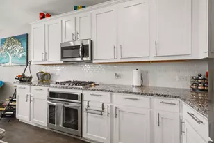 204 Lake Cove Dr, Little Elm, TX 75068 - Photo 6