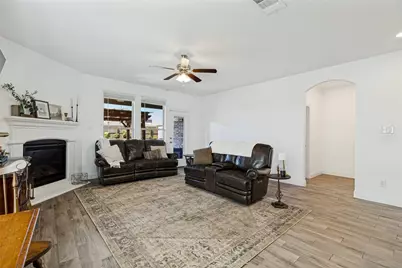 2809 Grizzly Road, Aubrey, TX 76227 - Photo 12