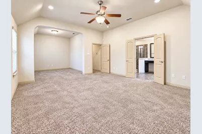 219 Carrington Lane, Lewisville, TX 75067 - Photo 18