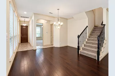 219 Carrington Lane, Lewisville, TX 75067 - Photo 6