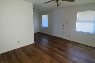 1214 Baylor Ave, Waco, TX 76706 - Photo 2