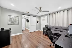 1813 Baxley Dr, Carrollton, TX 75006 - Photo 22