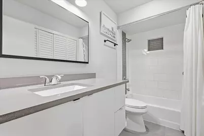 306 W Northgate Drive, Irving, TX 75062 - Photo 18