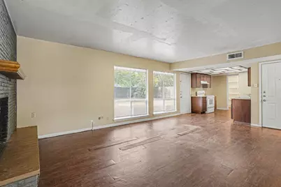 [Address not provided], Irving, TX 75062 - Photo 8