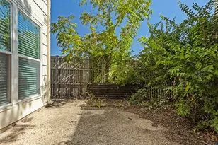 2820 Southern Cross Dr, Garland, TX 75044 - Photo 24