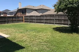 2053 Meadow Park Dr, Princeton, TX 75407 - Photo 28
