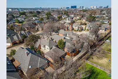 8640 Breakers Point, Dallas, TX 75243 - Photo 32