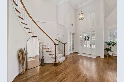 8640 Breakers Point, Dallas, TX 75243 - Photo 4