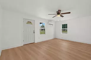 109 W Sedberry St, Jefferson, TX 75657 - Photo 14